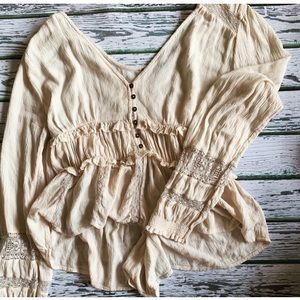 AE long sleeve flowy shirt